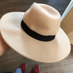 F21 hat